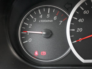 2010款1.2L 标准版 中控区