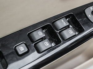 2013S 1.5L քm {܇ƅ^	