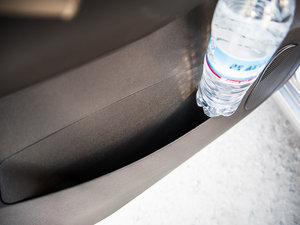 2014款1.2L 手动标准型 空间座椅