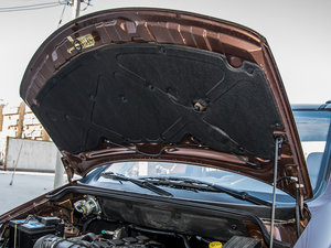 2014S 1.5LԄ(dng)m 7 