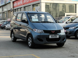 2014款1.2L 手动基本型 整体外观