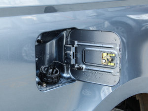 2014款1.2L 手动基本型 油箱盖