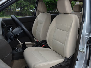 2014款1.5L 手动标准型 主驾驶座椅