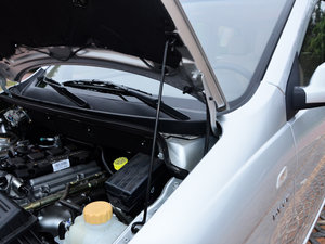 2014款1.5L 手动标准型 其它