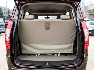 2014款S 1.2L 手动标准型 行李厢空间
