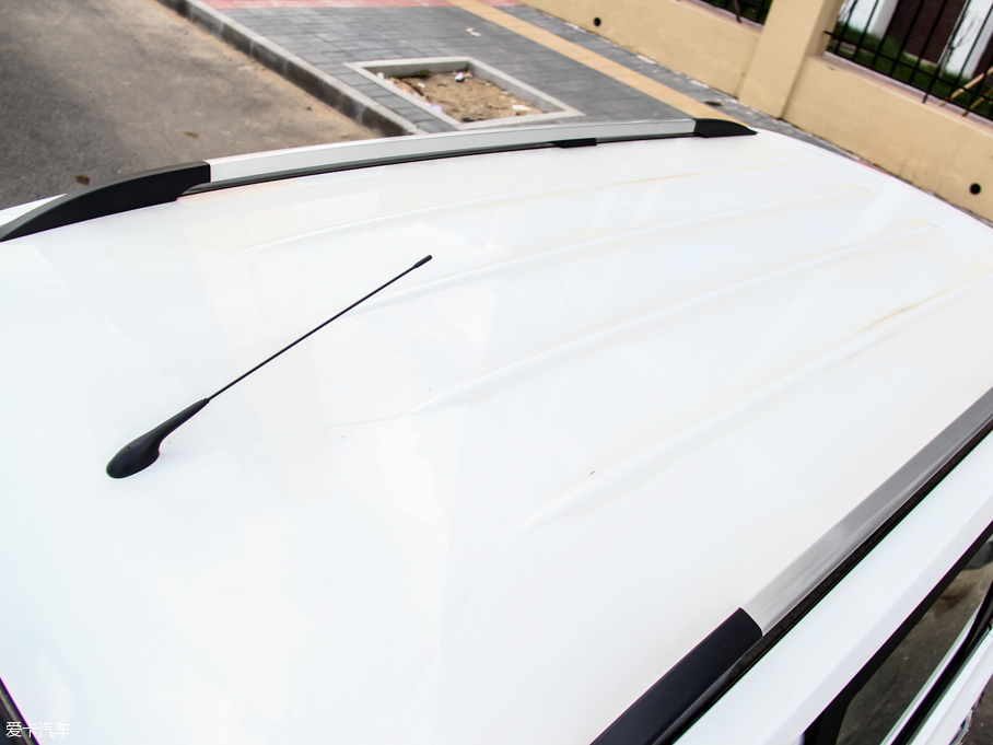 2015 S1 1.5L ք(dng)A