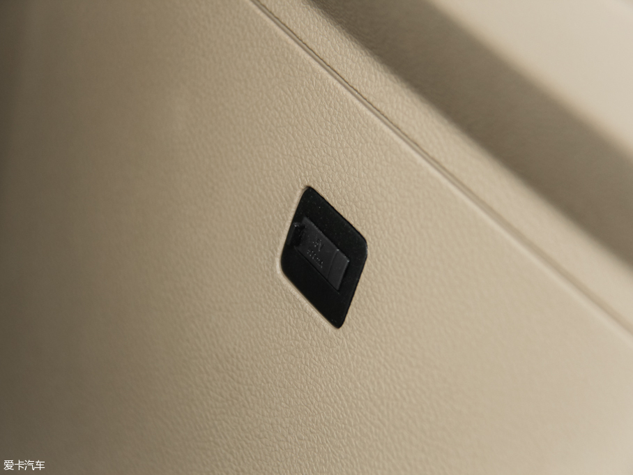 2015 S1 1.5L ք(dng)A