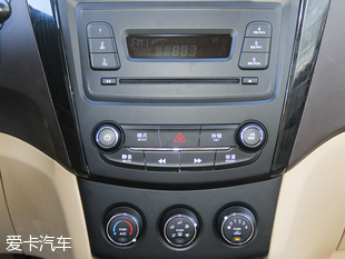 上汽通用五菱2015款五菱宏光