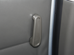 2016款1.5L 手动实用型  空间座椅