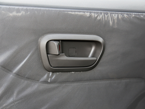 2016款1.5L 手动实用型  空间座椅