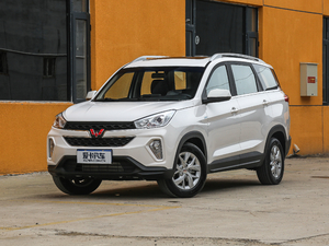 2018款1.5T 手动豪华型 国V 左前45度