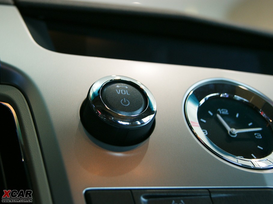 2009PCTS(M) 2.8 Ӣ\촰