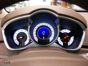 2010款3.0L 旗舰版 仪表