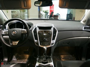 2010款3.0L 旗舰版 内饰全景