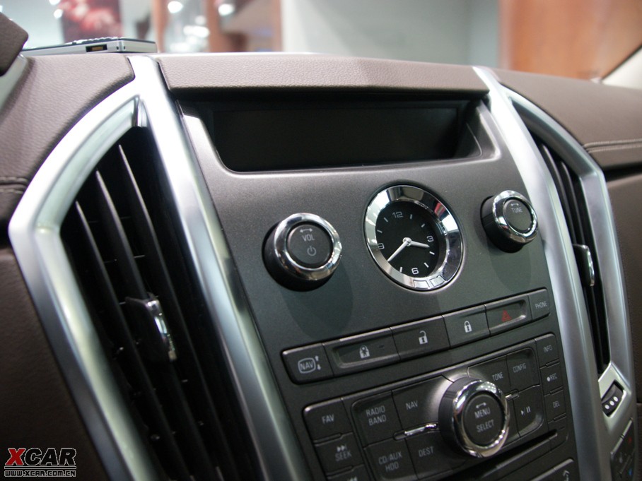 2010��P������SRX 3.0L ��Ş��