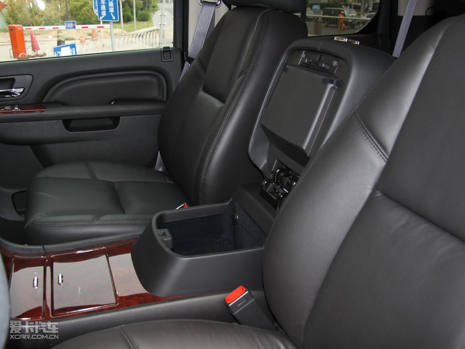 2009P׵Hybrid 6.0 τ