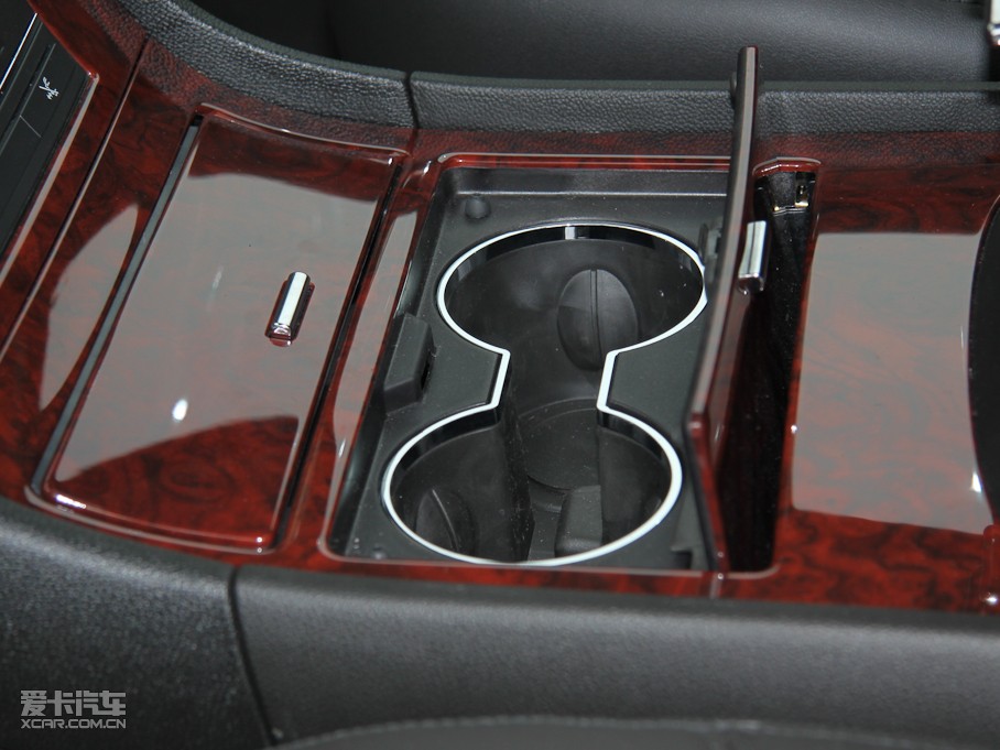 2009P׵Hybrid 6.0 τ