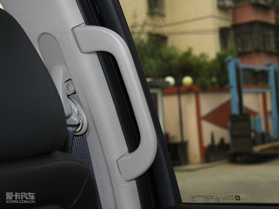 2009P׵Hybrid 6.0 τ