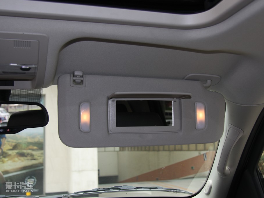 2009P׵Hybrid 6.0 τ