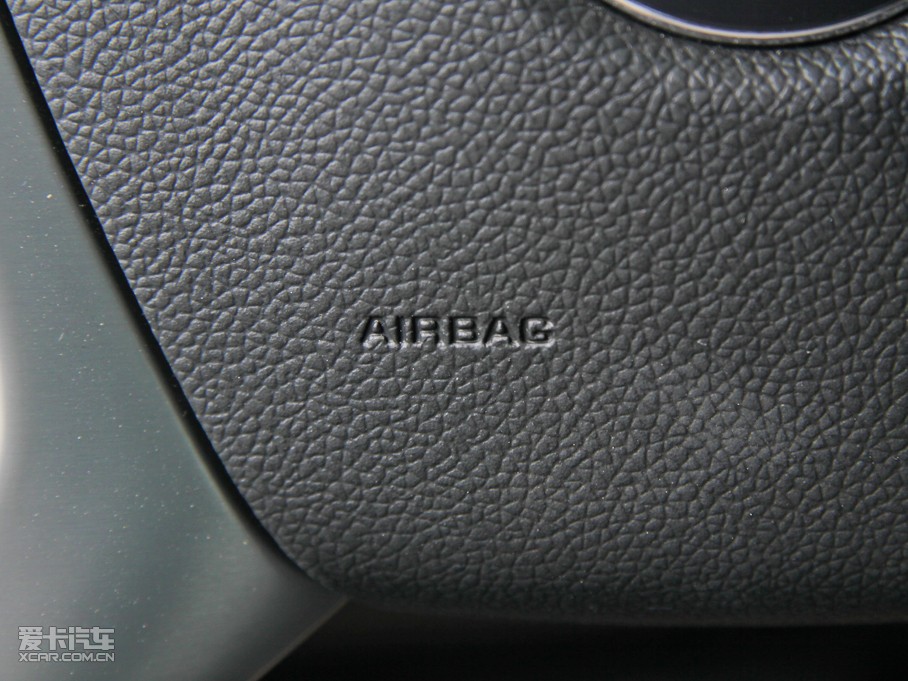 2009P׵Hybrid 6.0 τ