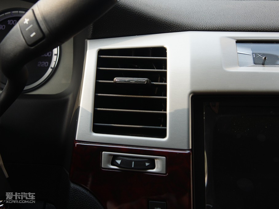 2010P׵Hybrid 6.0 τ