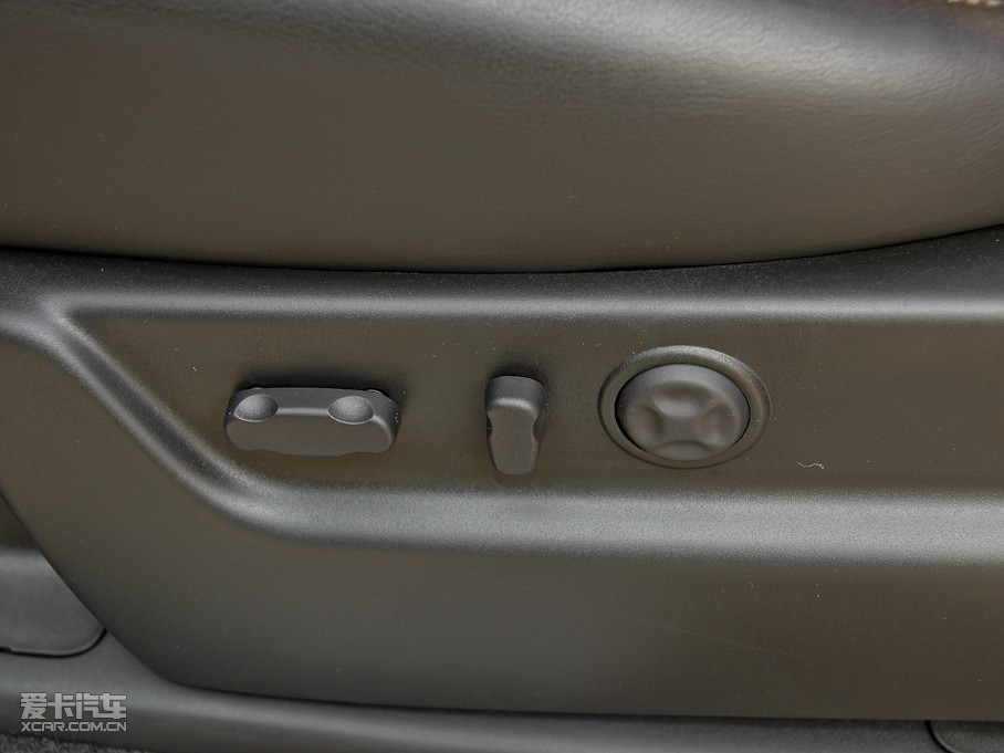 2010P׵Hybrid 6.0 τ(dng)