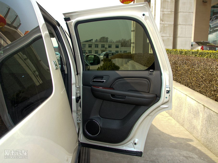 2010P׵Hybrid 6.0 τ