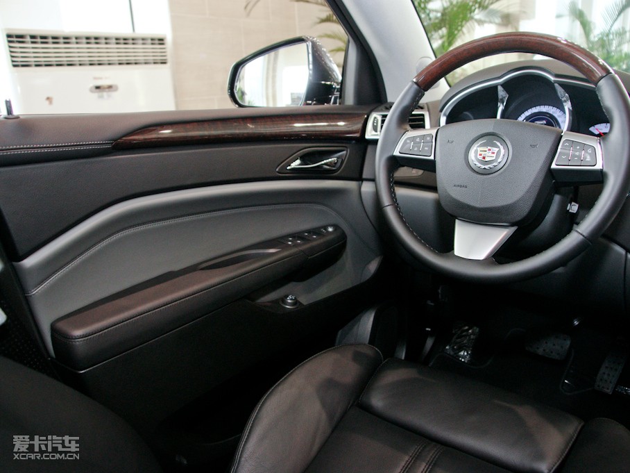 2011��P������SRX 3.0L ��Ş��