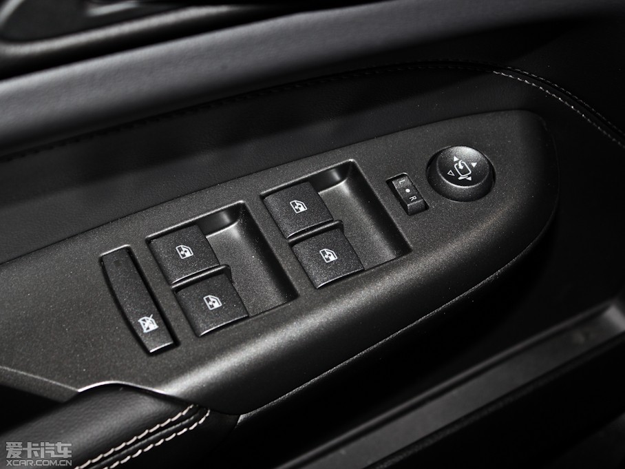 2012PSRX 66̖·o 3.0L I