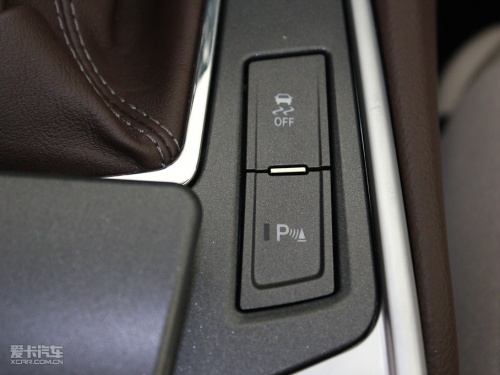 凱迪拉克 2011款凱迪拉克SRX 凱迪拉克 2011款凱迪拉克SRX