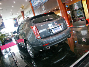 2011款3.0L 旗舰版 整体外观