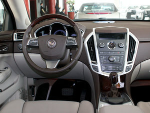 2011款3.0L 豪华版 中控区
