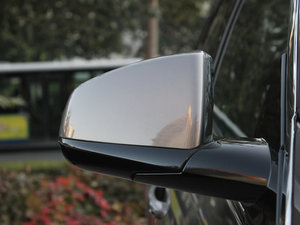 201266̖·o 3.0L I ^