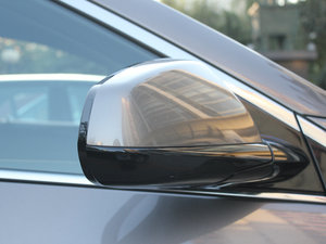 201266̖·o 3.0L I ^