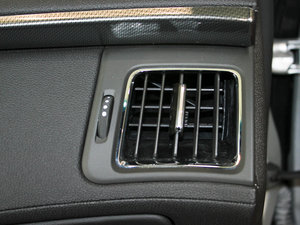 20113.6L Coupe п؅^(q)