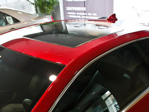 2012款3.6L  车顶
