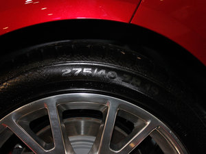 2012款3.6L  轮胎尺寸