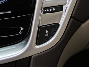 2013款3.0L 领先版 中控区