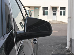 2013款3.0L 精英版 后视镜