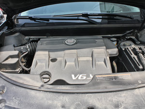 2013款3.0L 精英版 发动机