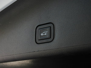 2013款3.0L 豪华版 空间座椅