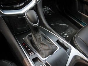 2013款3.0L 舒适版 换挡杆