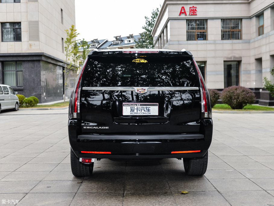 2014P׵ESCALADE 