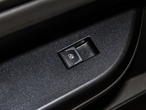 2014款3.0L 舒适型 中控区
