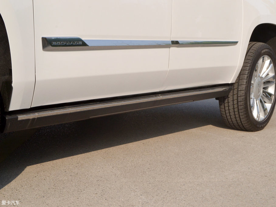 2017P׵ESCALADE ESVKL