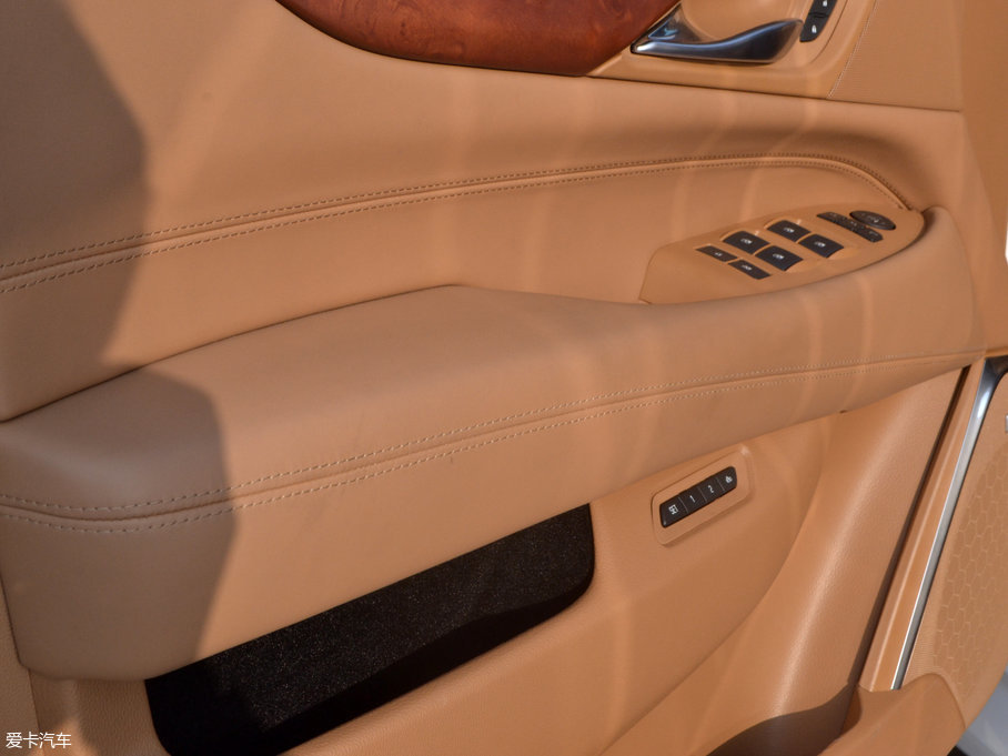 2017P׵ESCALADE ESVKL(zhng)