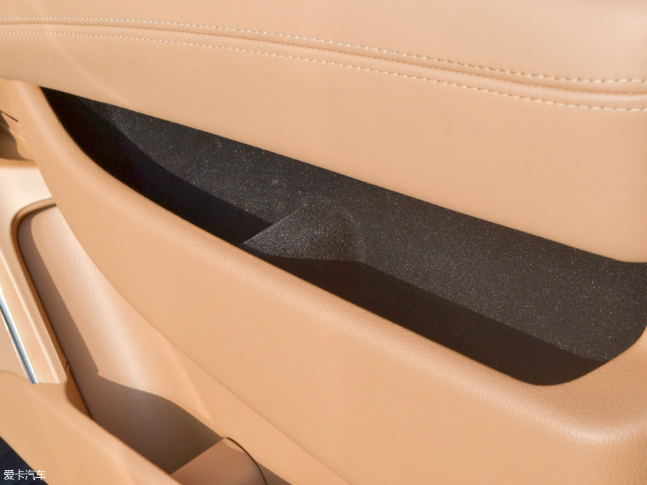 2017P׵ESCALADE ESVKL