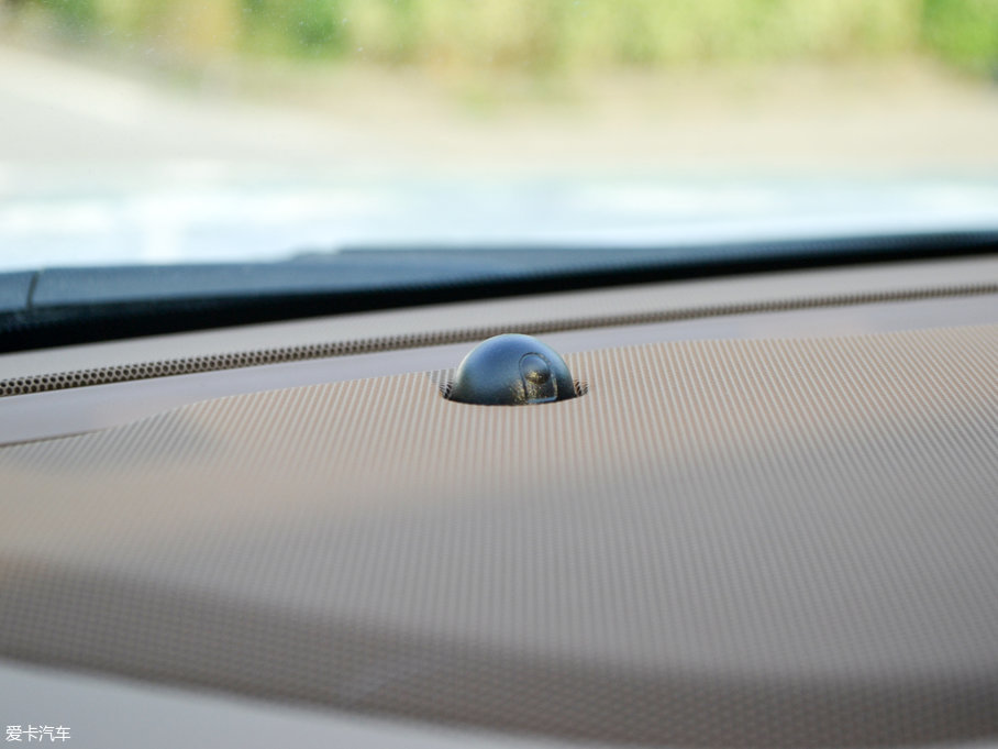 2017P׵ESCALADE ESVKL