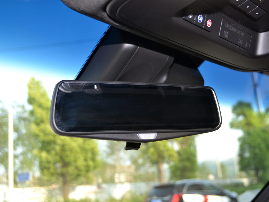 2017P׵ESCALADE ESVKL