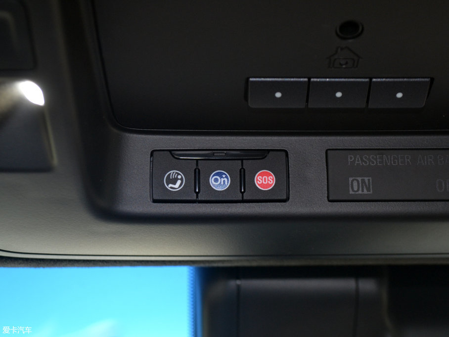 2017P׵ESCALADE ESVKL